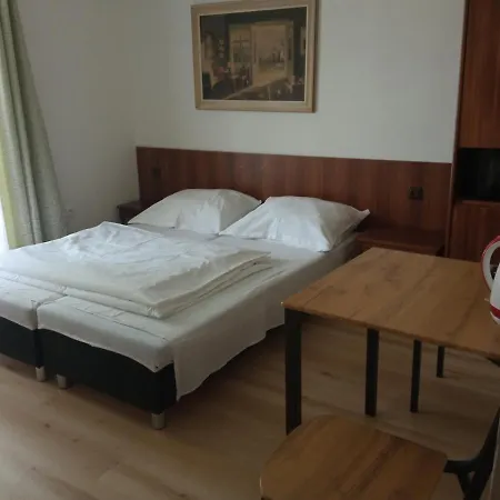 Apartmany Sedmikraska Tehovec Exterior photo
